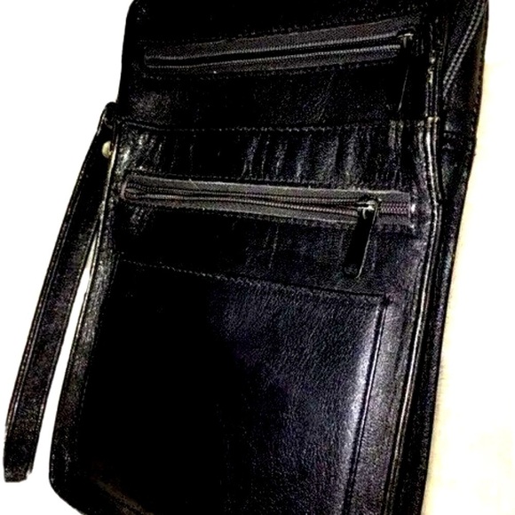 Travel Bag, Leather, Phone/Tablet, Wallet, Passport, Multicompartment, 5 x 8in - Picture 2 of 3